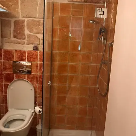 Konukevi Dimora La Nicchia 4*